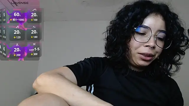 Putaku San online show from October 2025 03:58:01 AM