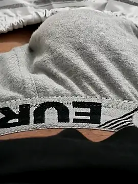 felix dion online show from October 2025 07:24:02 PM