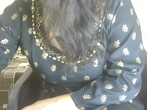 Lusty Wife1 online show from September 2025 08:08:01 AM