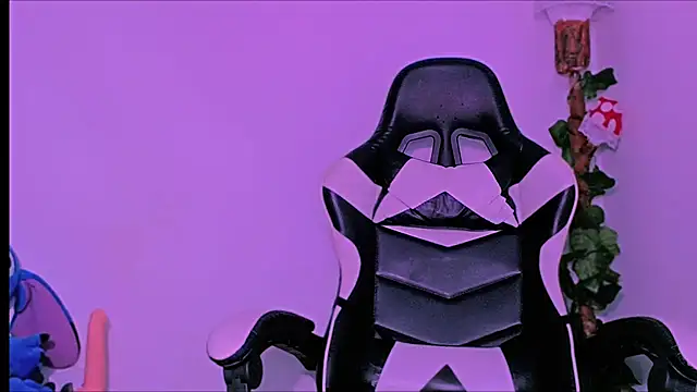 KathieBurning online show from December 2024 02:08:02 PM