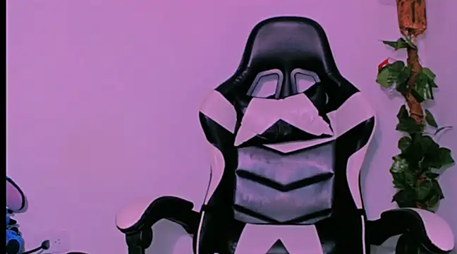 KathieBurning online show from December 2024 10:02:02 PM