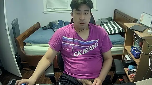 Koreanboy171 online show from February 2026 04:44:02 AM