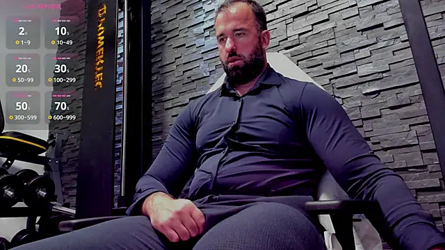 Snapshot of David_Big_Daddy chatting on May 2026 05:45:02 PM David Big Daddy online show from May 2026 05:45:02 PM