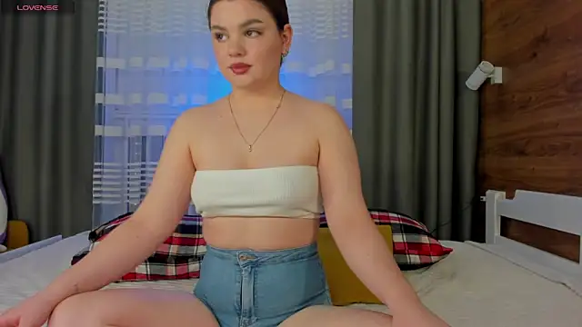 Elizabeth Hottie  online show from December 2024 11:47:01 PM