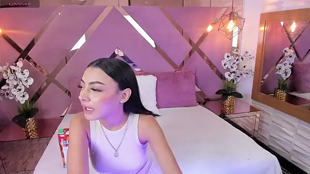 SHANONCLARK online show from February 2025 07:03:02 PM