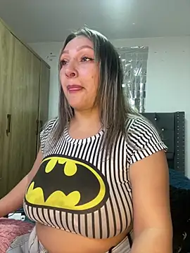 Lady  Pink online show from February 2026 09:37:02 PM