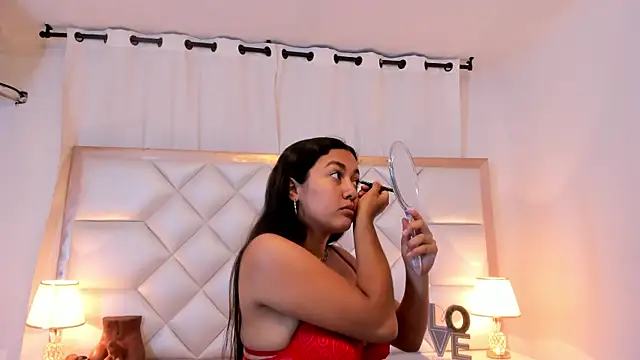 brittany069 online show from October 2025 08:29:02 PM