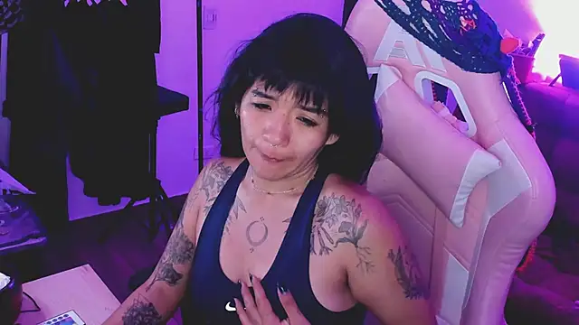 annie walker6 online show from March 2025 03:24:01 AM