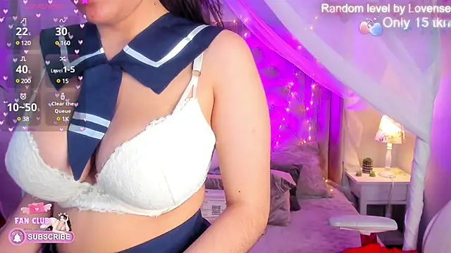 Ellie Jhonson   online show from January 2025 05:26:02 PM