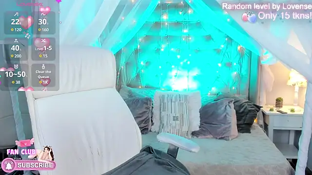 Ellie Jhonson   online show from January 2025 01:38:02 PM