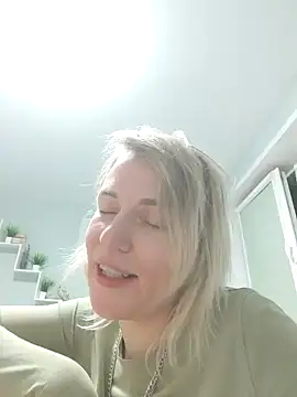 Linda Gregory online show from February 2025 03:53:02 AM