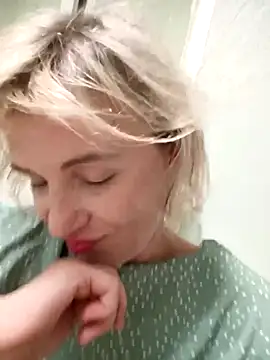 Linda Gregory online show from September 2025 01:27:02 AM