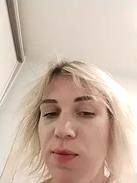 Linda Gregory online show from October 2025 02:00:02 AM