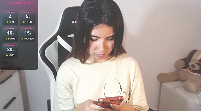 alice middlee online show from January 2025 10:08:02 PM