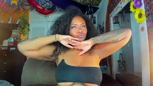 ElizaGrey  online show from December 2024 10:34:01 AM