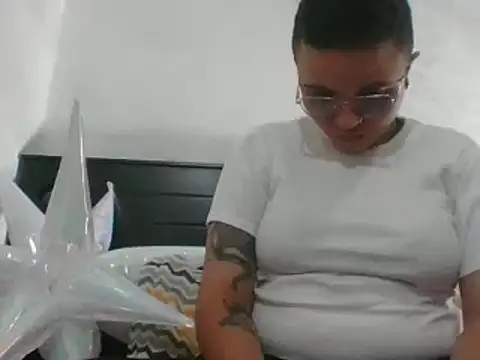 EdenJupiter online show from March 2025 04:29:02 AM