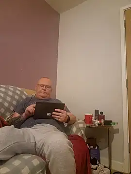 FriendlyDave online show from February 2025 09:53:02 PM