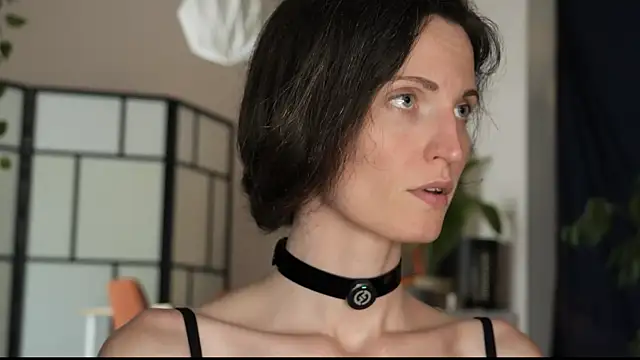 yulladao online show from October 2025 04:48:01 PM