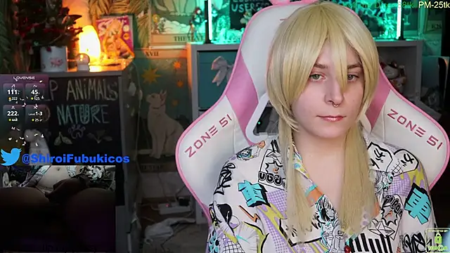 ShiroiFubuki online show from December 2024 06:37:02 PM