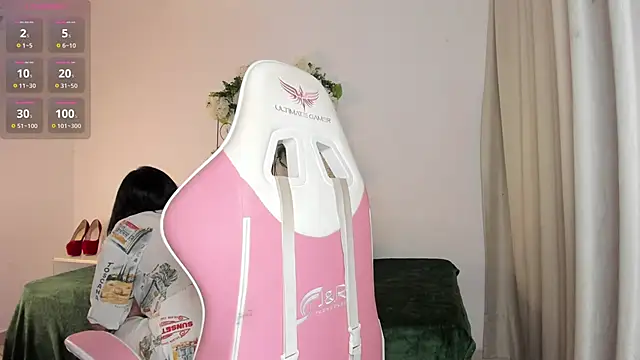 Jiggly   online show from October 2025 01:16:02 AM