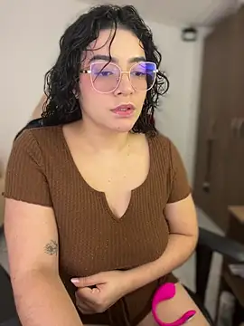 Lia flowers online show from March 2026 10:05:02 PM