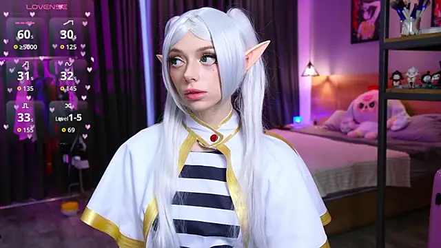 HolliWould  online show from January 2026 06:50:02 AM