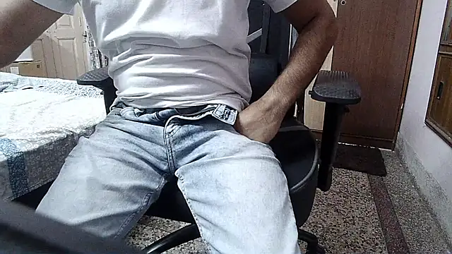 insanefreak69 online show from February 2025 01:22:01 PM