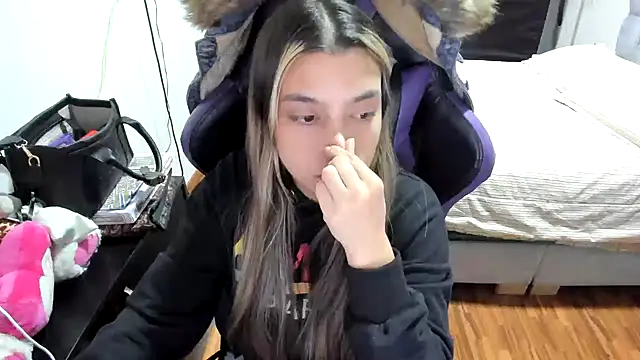 LuisaReyes 2911 online show from September 2025 02:00:02 AM