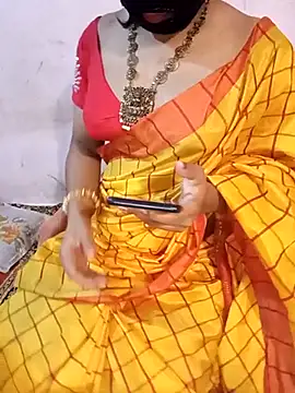 Snapshot of Mallu-Gayathri_Arun chatting on February 2025 02:19:02 PM Mallu-Gayathri Arun online show from February 2025 02:19:02 PM