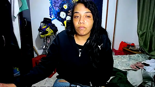Snapshot of AmaraRoberts420 chatting on July 2026 01:41:02 AM AmaraRoberts420 online show from July 2026 01:41:02 AM