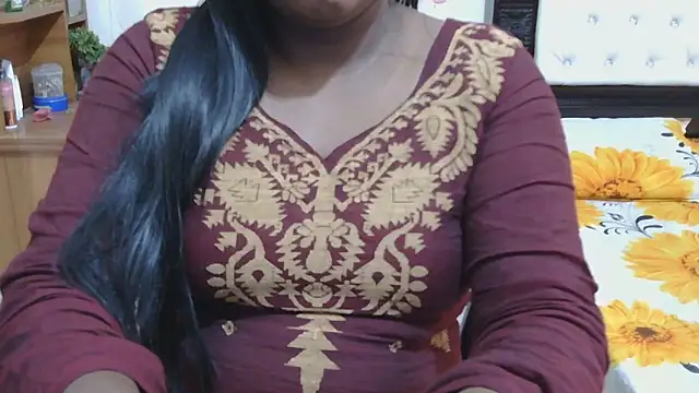 Snapshot of esita_1212 chatting on February 2026 09:32:01 AM esita 1212 online show from February 2026 09:32:01 AM