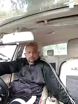 Dick 6inches online show from December 2024 06:01:01 AM