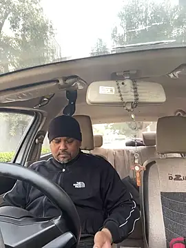 Dick 6inches online show from January 2026 05:00:01 AM