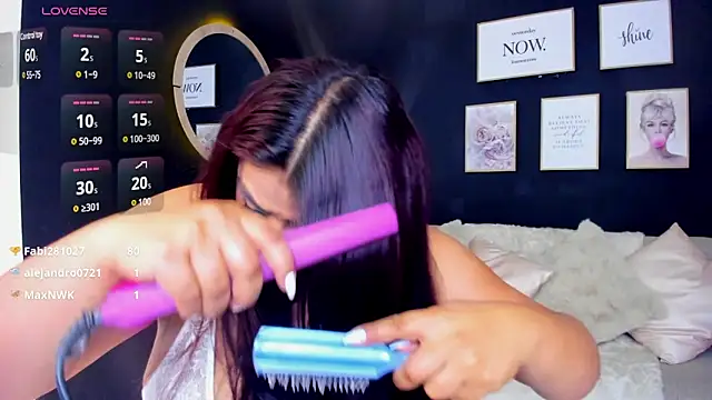 silvia lane online show from March 2025 04:21:01 AM