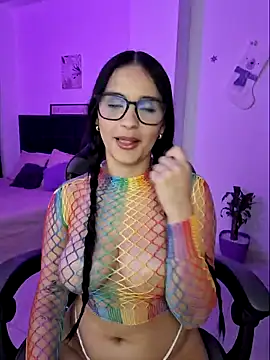 Snapshot of heyshaa chatting on February 2025 12:00:02 AM heyshaa online show from February 2025 12:00:02 AM