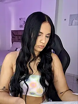 Snapshot of heyshaa chatting on September 2025 07:26:02 PM heyshaa online show from September 2025 07:26:02 PM