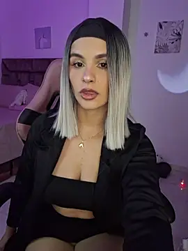 Snapshot of heyshaa chatting on November 2025 09:50:01 PM heyshaa online show from November 2025 09:50:01 PM