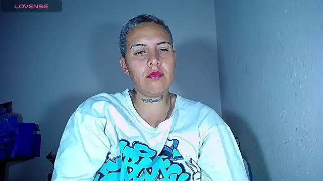 Yessi rousse online show from February 2025 07:13:01 AM