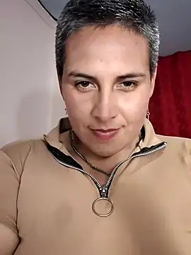 Yessi rousse online show from February 2025 04:29:01 AM