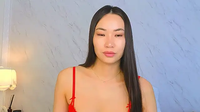 NaomiYuu online show from January 2025 03:05:02 AM