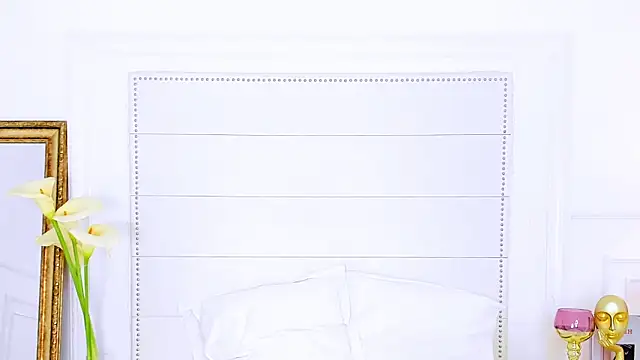 NaomiYuu online show from February 2025 02:31:01 AM