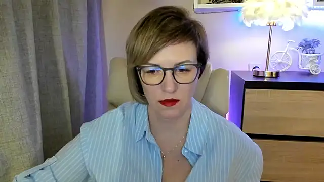 feliziaDesire online show from October 2025 02:09:01 PM