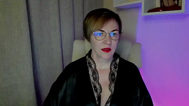 Snapshot of feliziaDesire chatting on July 2026 03:46:02 AM feliziaDesire online show from July 2026 03:46:02 AM