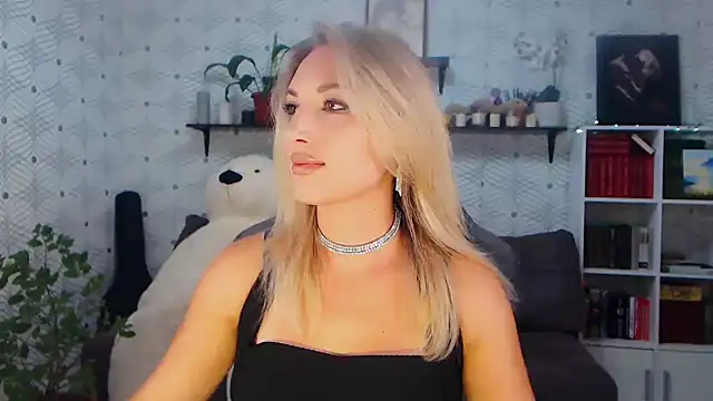MillaXQueen online show from June 2026 03:10:02 PM