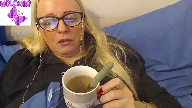 martachatte online show from March 2025 01:52:02 AM