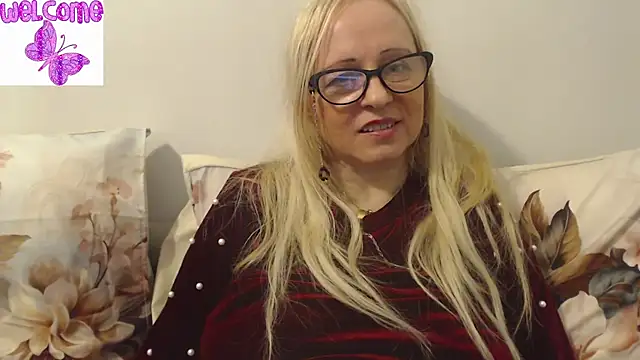 martachatte online show from March 2025 07:04:01 PM