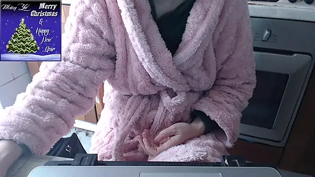 martachatte online show from December 2025 12:23:02 PM