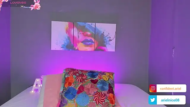 ariel35 online show from January 2025 12:18:01 AM