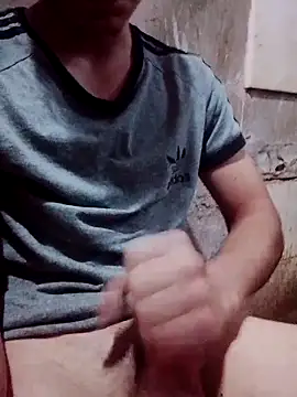 Snapshot of Uriel1615 chatting on September 2025 06:22:02 PM Uriel1615 online show from September 2025 06:22:02 PM