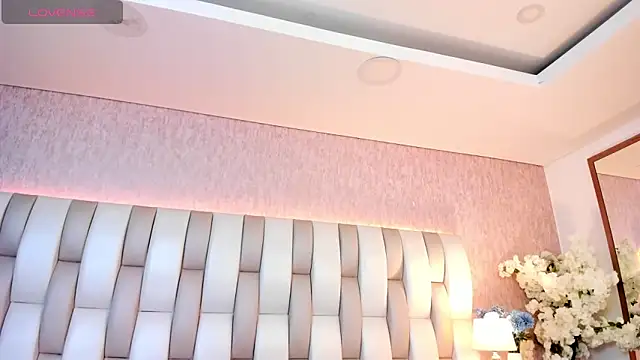 Rebeca jones online show from January 2025 01:16:02 PM